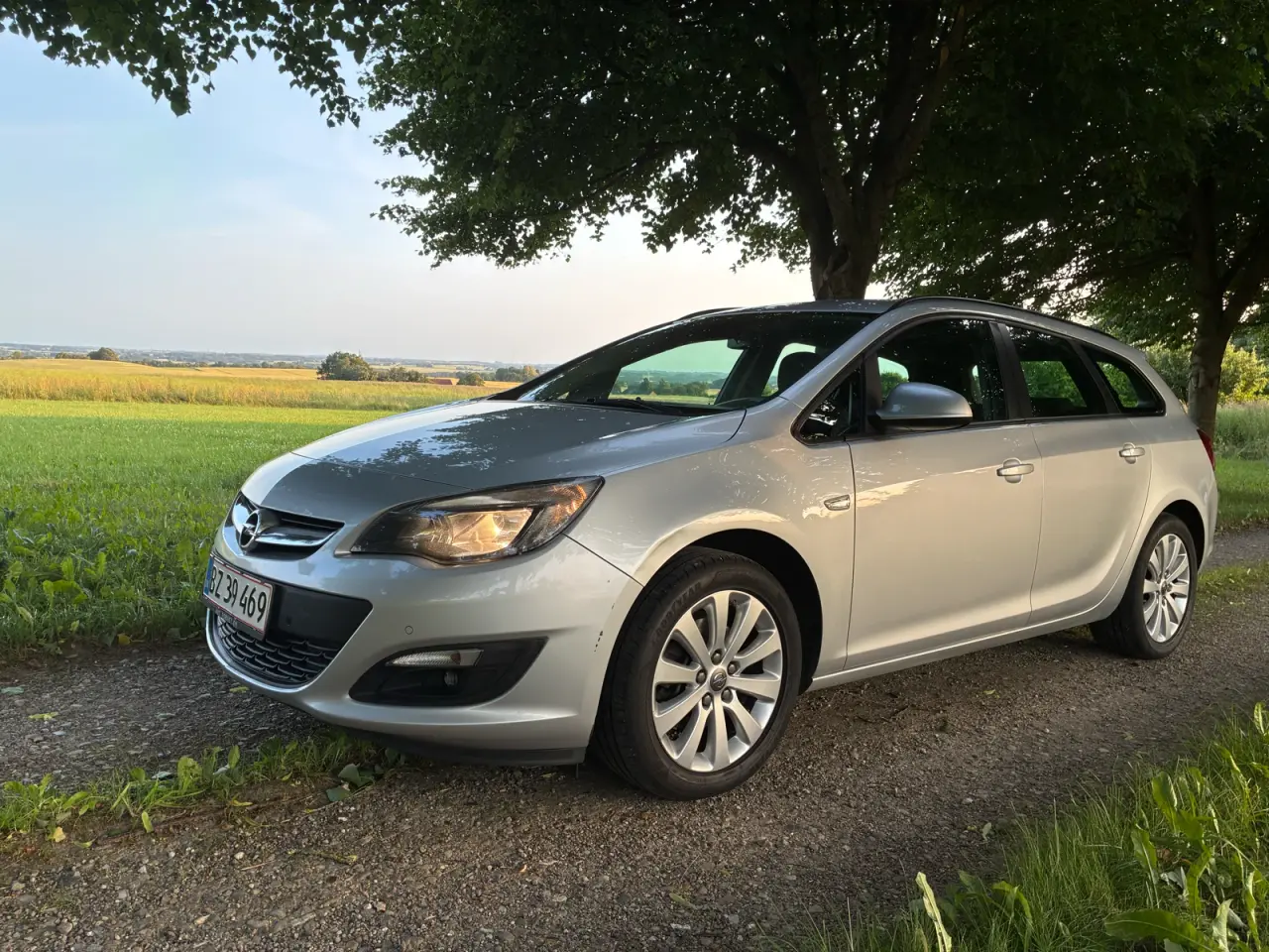 Billede 2 - Flot velholdt Astra 165 hk diesel med automatgear
