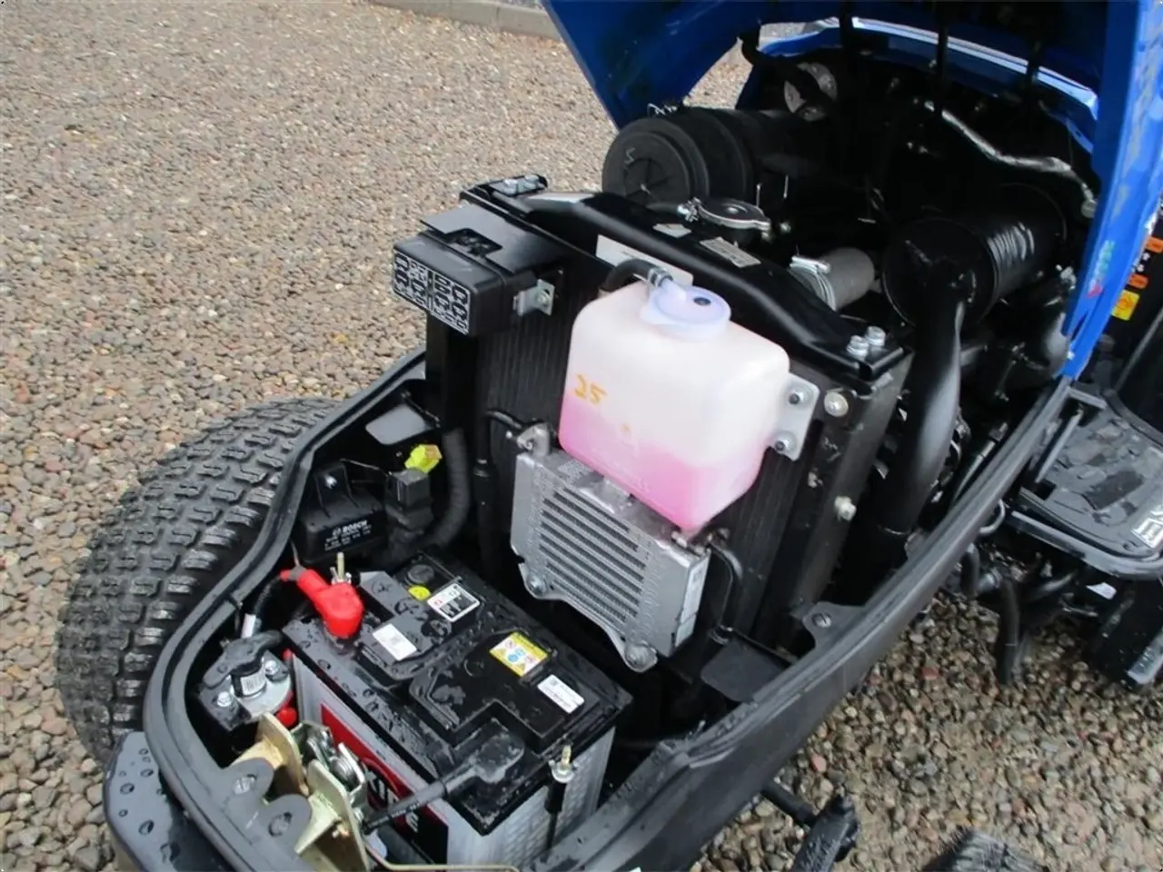 Billede 4 - Solis 26 HST Hydrostat Turf hjul.