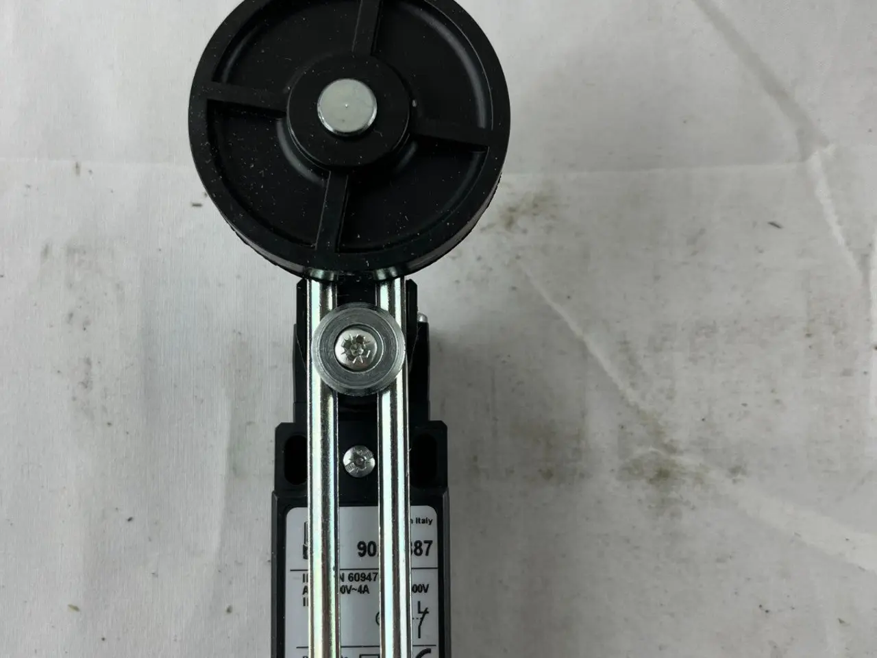 Billede 6 - RS PRO 902-6887 Adjustable Roller Lever IP65 400V