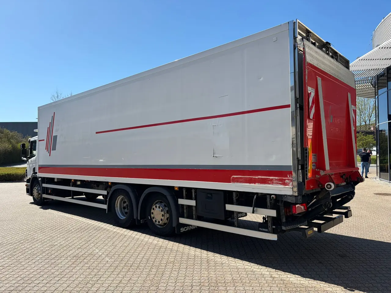 Billede 4 - Scania P320 6x2-4, Køle