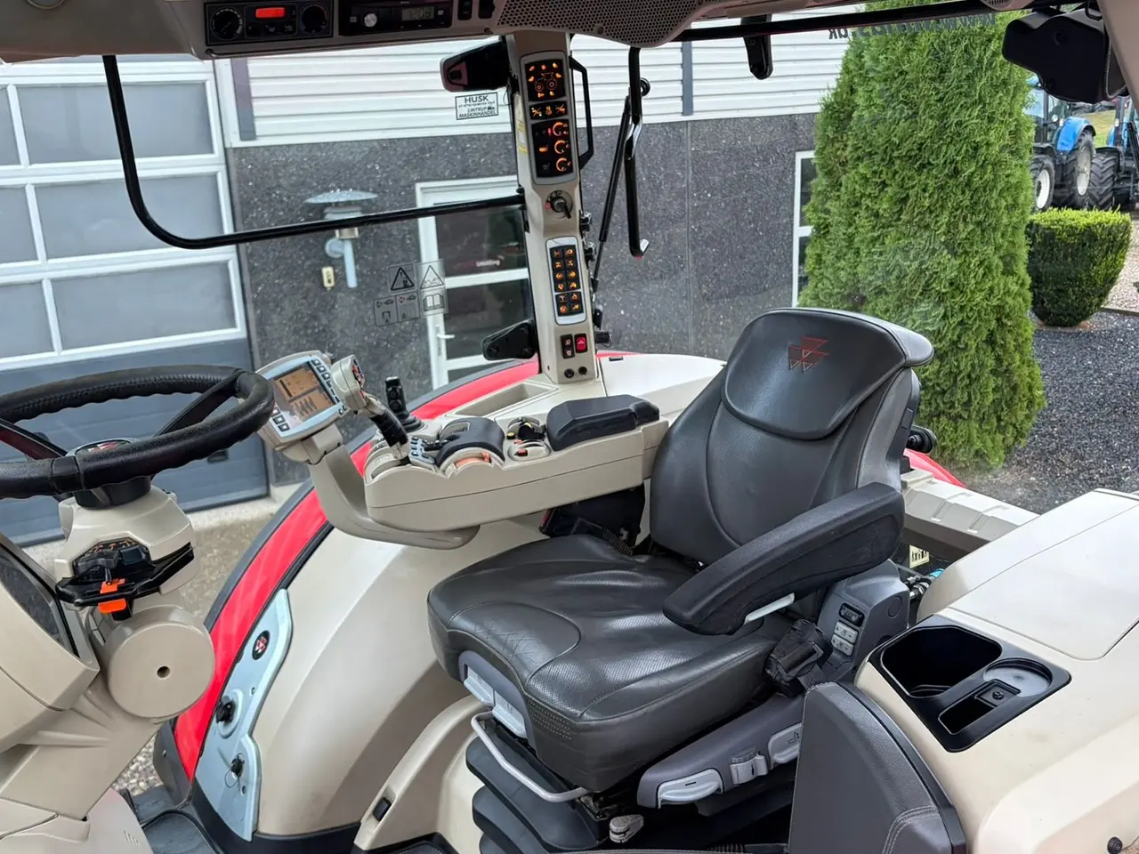 Billede 11 - Massey Ferguson 8737 Dyna VT med frontlift.