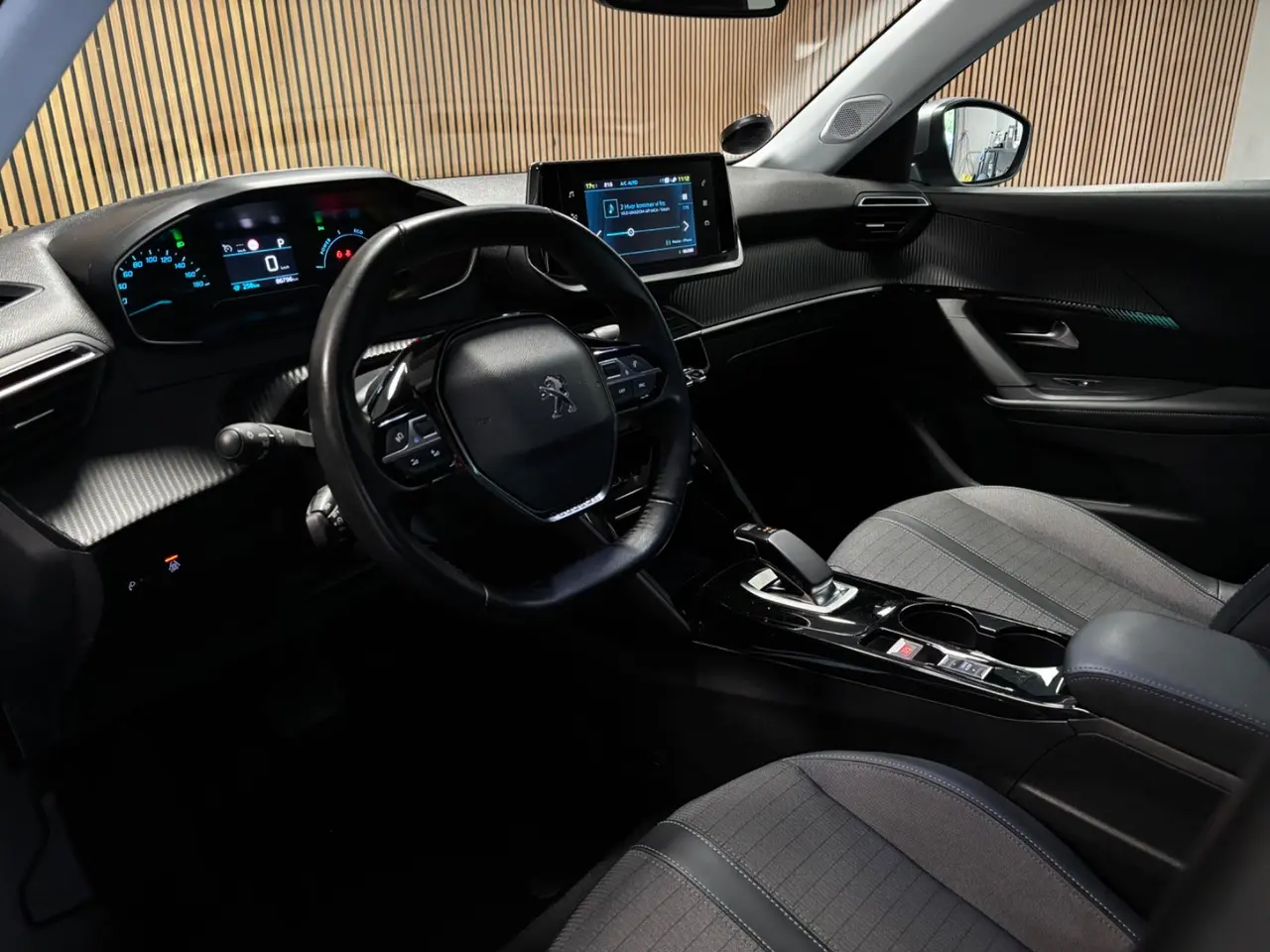 Billede 9 - Peugeot e-2008 50 Allure Limited