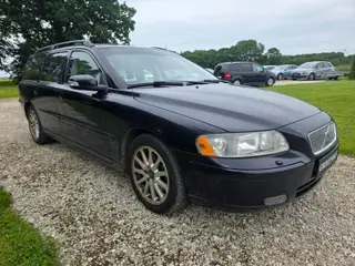 Volvo V70 2,4 140 Momentum