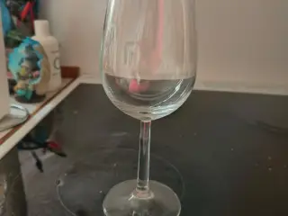 Glas til salg
