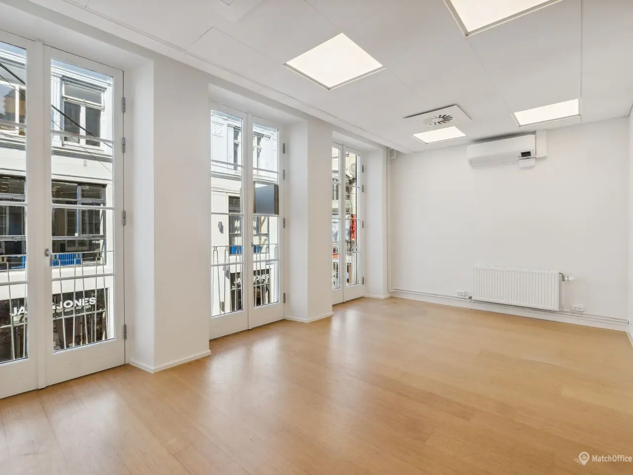 Billede 2 - INGEN BINDING - Flot og indbydende kontorlejemål på 152 m²