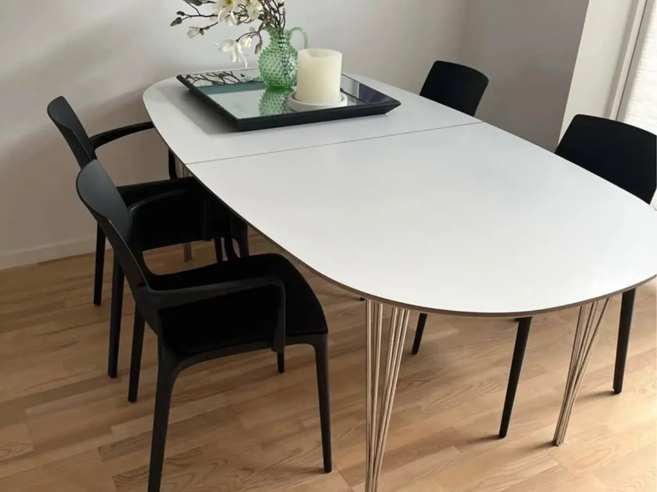 Billede 6 - Stort flot spisebord Fra HASLEV møbelsnedkeri.