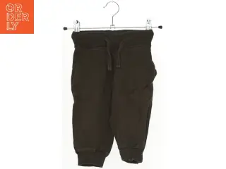 Bukser fra H&M (str. 86)
