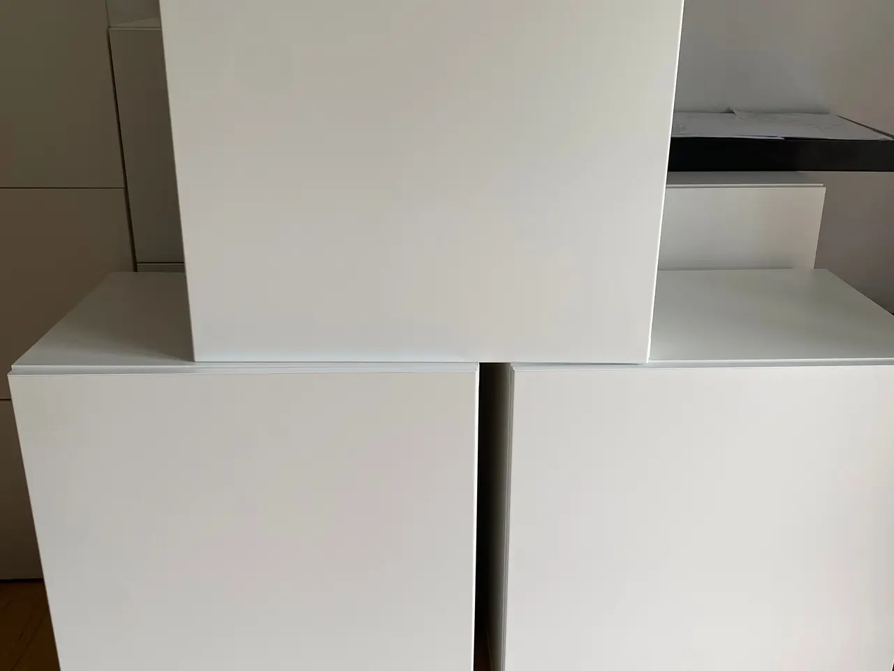 Billede 3 - 2 Ikea Bestå skabe tilbage, 300,- pr stk