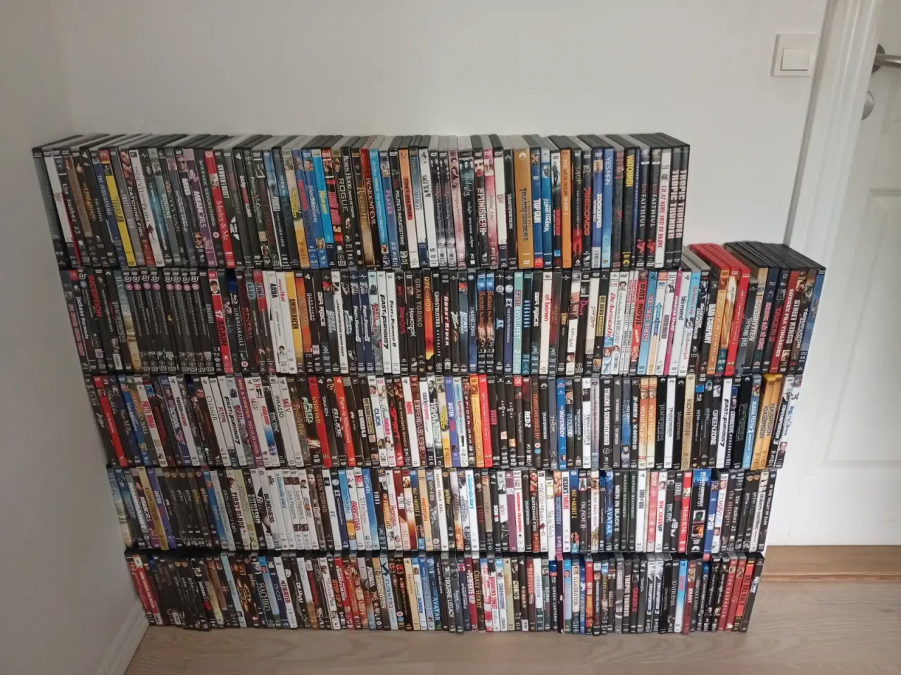 Billede 1 - Stor DVD samling