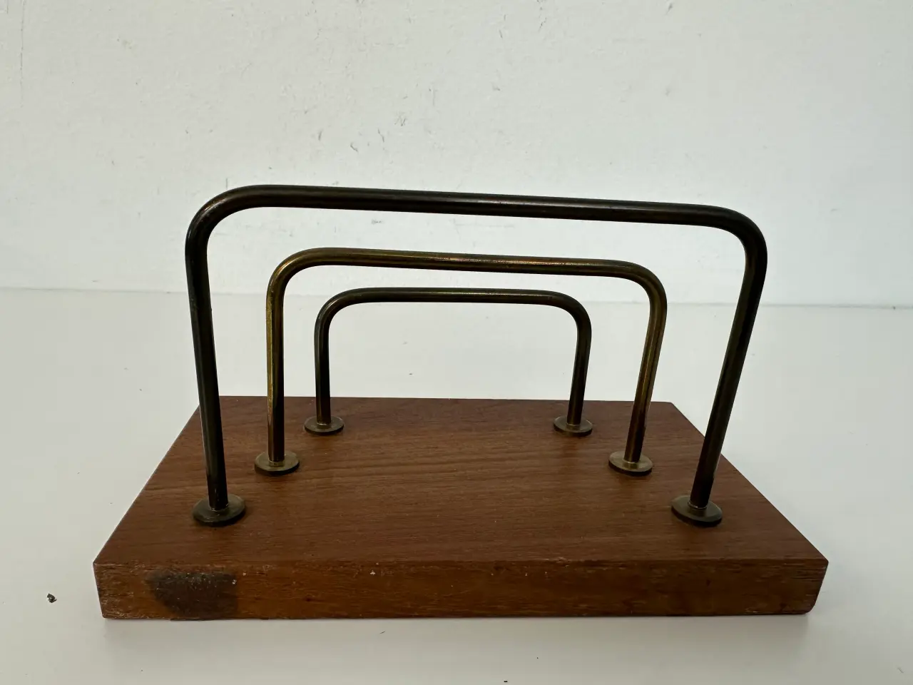 Billede 5 - Retro papirholder / brevholder i teak og messing