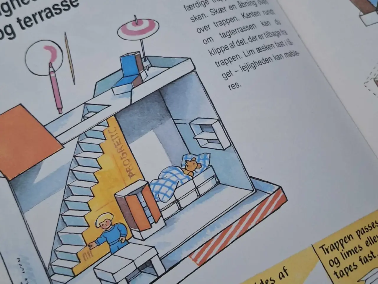 Billede 4 - Pap og papir