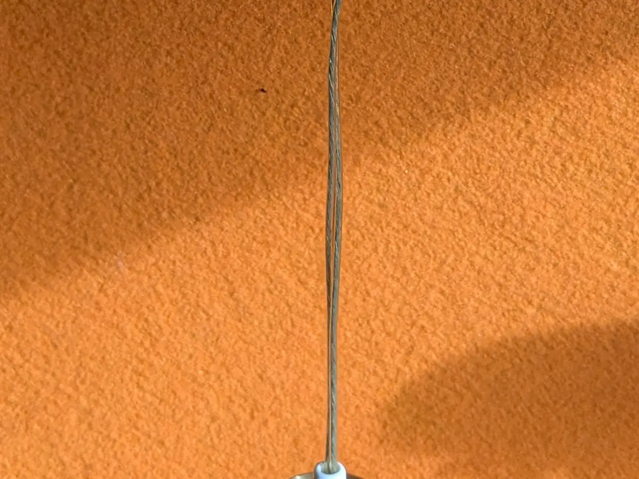Billede 9 - Loftslampe i ravfarvet glas.