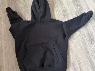 HUGZ tyngdehoodi
