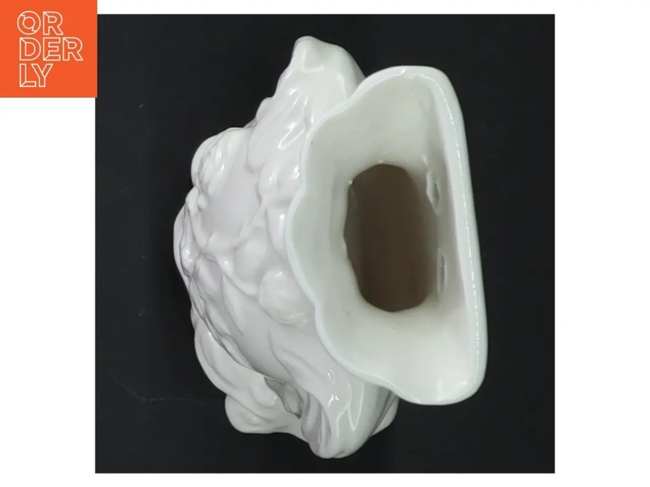 Billede 5 - Hvid porcelænsvase til ophæng med blomsterdekor (str. 14 x. 8 cm)