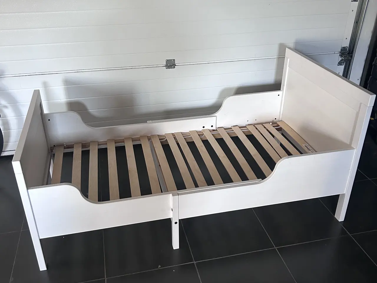 Billede 4 - Ikea udtræksseng incl. madres og sengehest