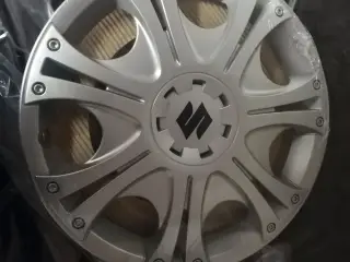 Suzuki hjulkapsler 15"