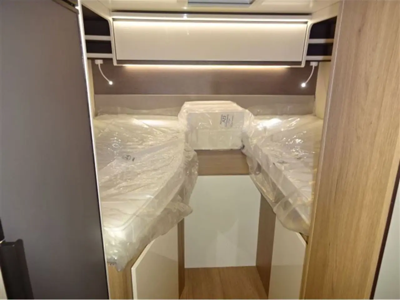Billede 24 - 2026 - Elnagh Baron 539 Compact NB