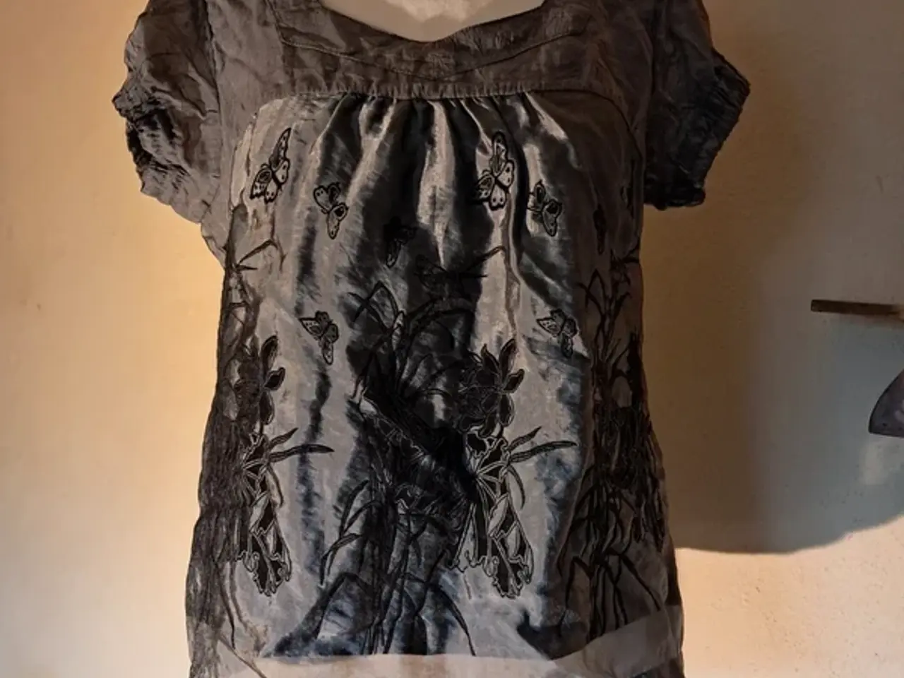 Billede 1 - Vero Moda str. M t-shirt