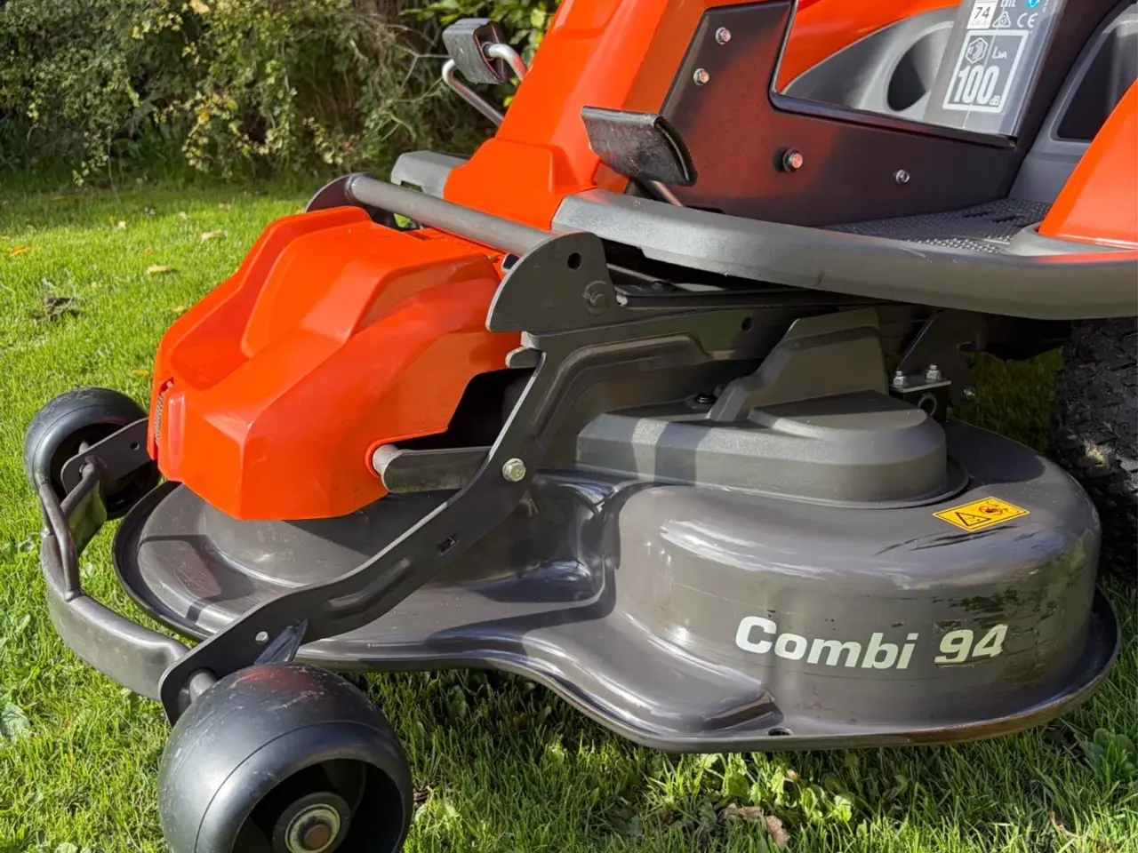 Billede 5 - Husqvarna R213C