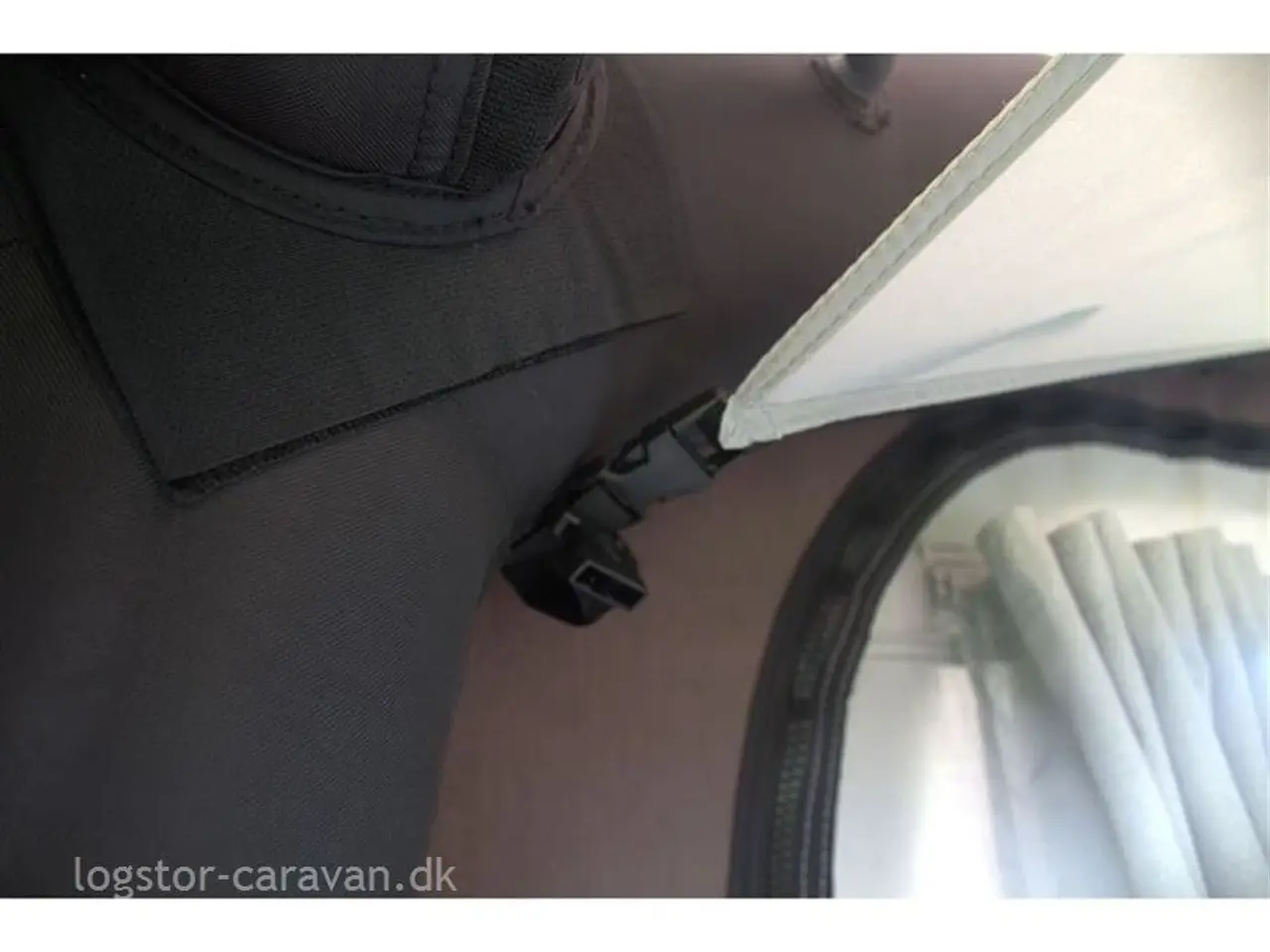 Billede 17 - Telta Pure 260 Passer til Campingvogne og Autocampere med skinnehøjde på 235 til 280 cm 11299.00 kr