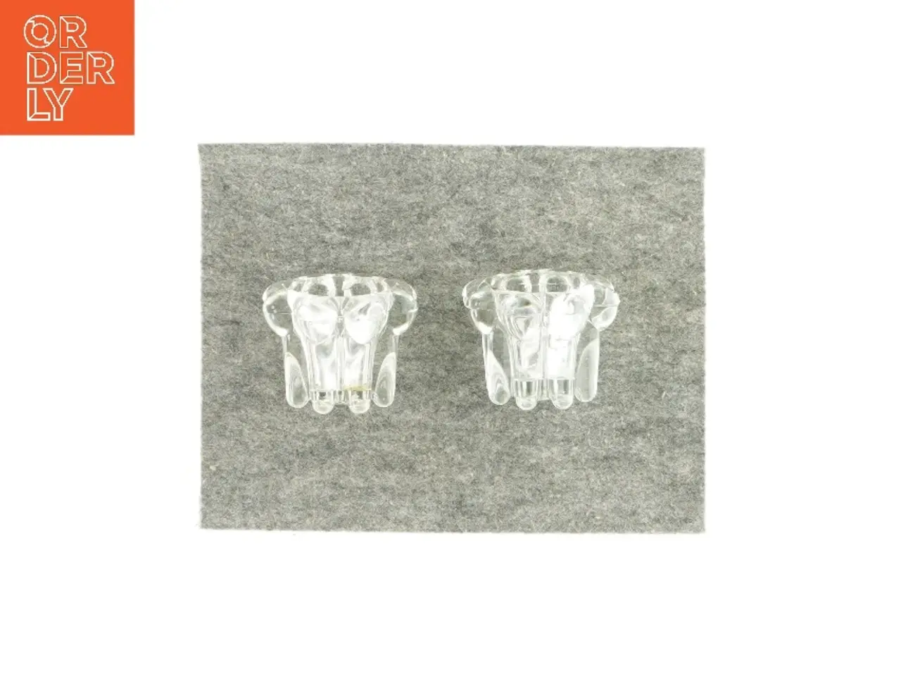Billede 1 - Lysestager 2 styk  (str. HØ: 6 x 7 cm)
