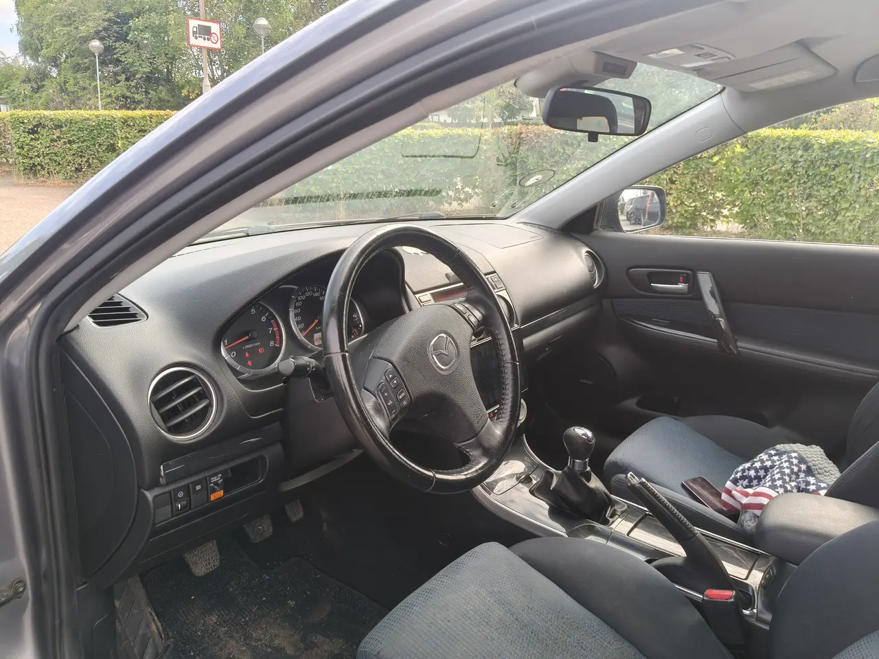 Billede 2 - mazda 6 nysynet med nummerplader og syn kørt 145.x
