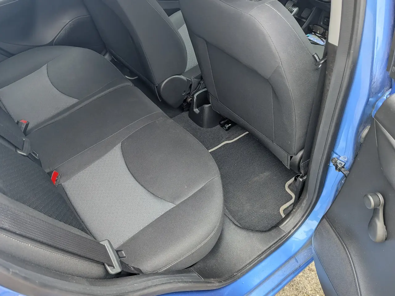 Billede 3 - Velholdt Opel Karl sælges.