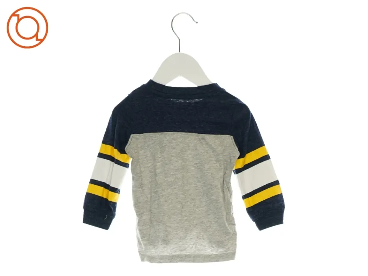Billede 2 - Bluse fra Carter's (str. 12 mdr.)