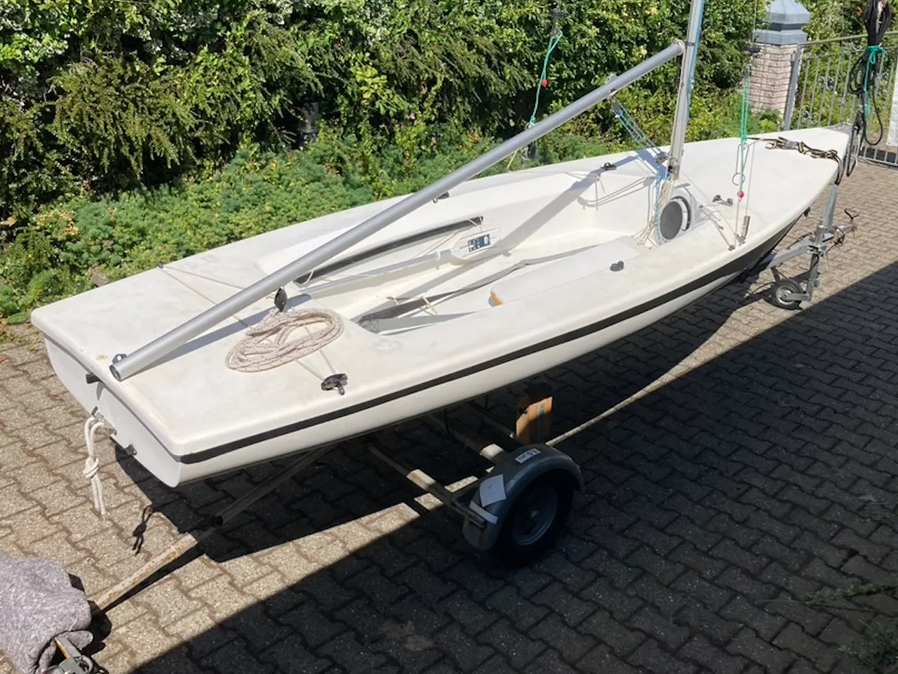Billede 3 - Sælger Laser II / Laser 2 med båd- og slip-trailer