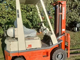 Nissan Gaffeltruck 