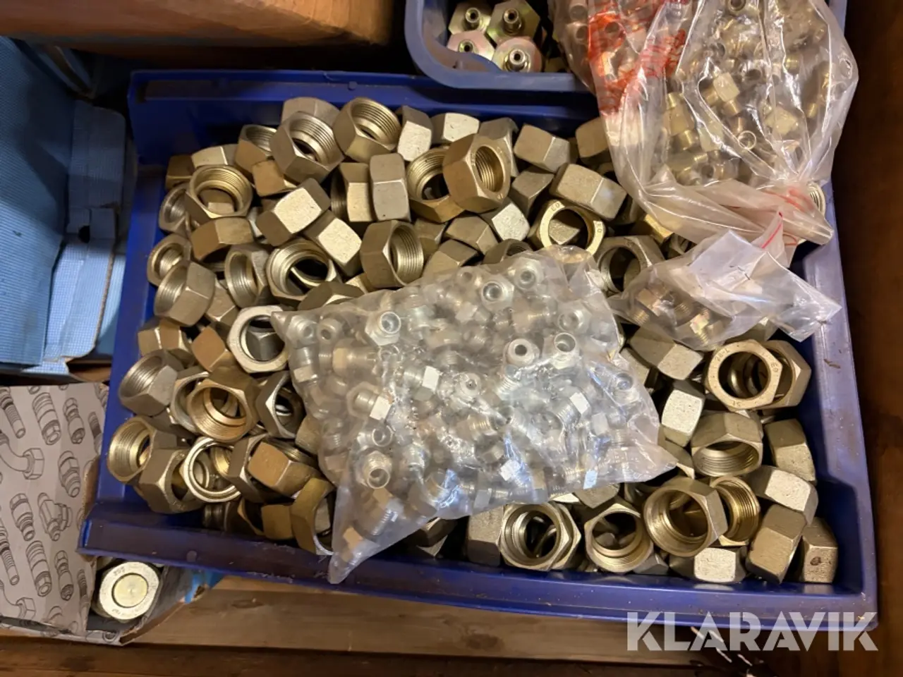 Billede 4 - Lot - Fittings, filterhuse, propper til lynkoblinger og kuglehaner - 1 palle