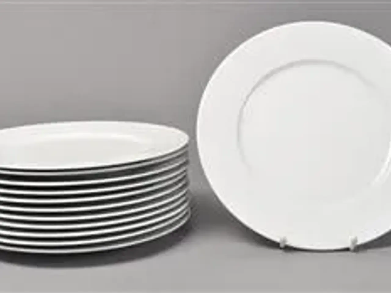 Billede 1 - Pizza- eller dækketallerkner