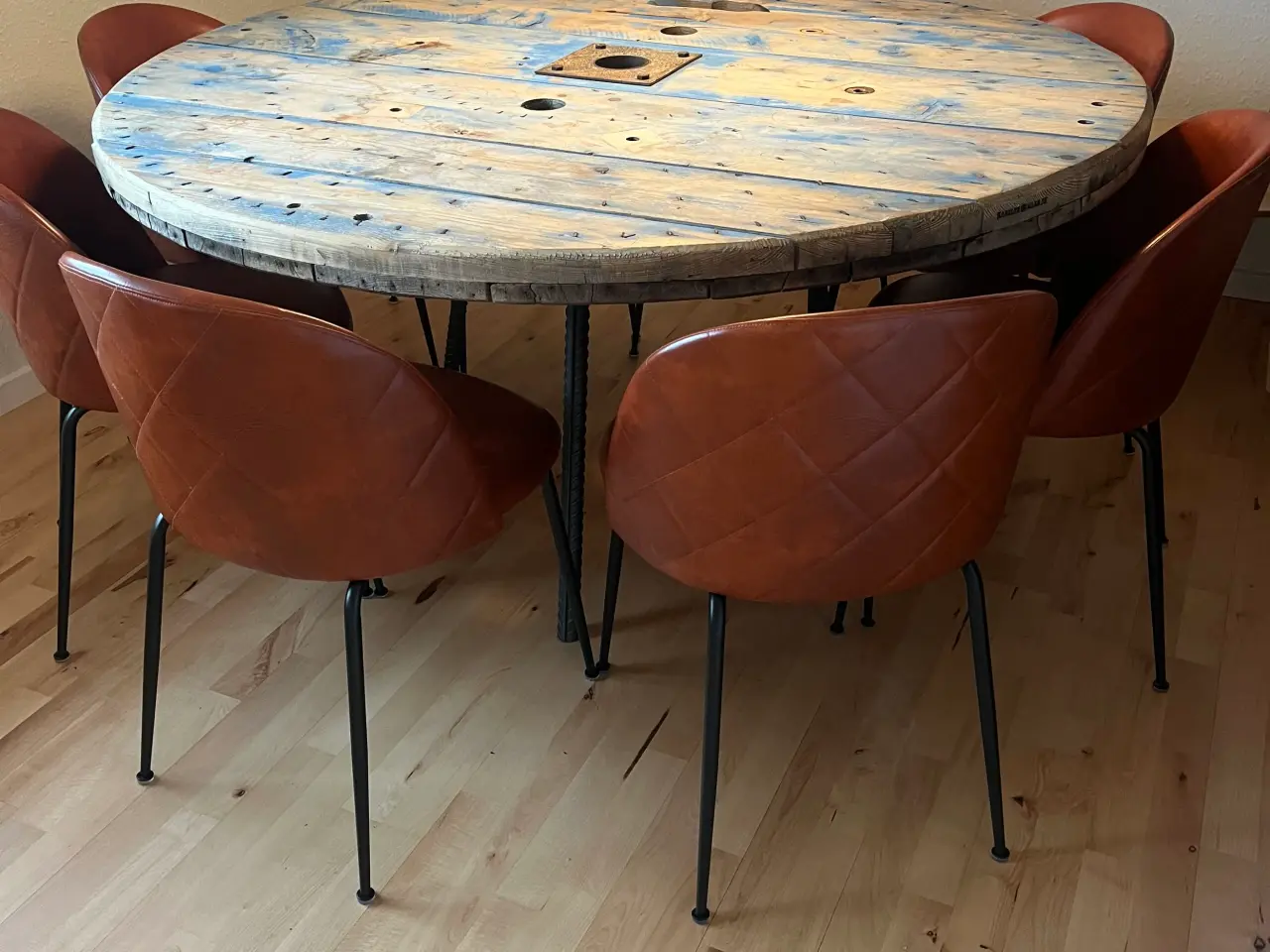 Billede 2 - Kabeltromlen.dk spisebord 