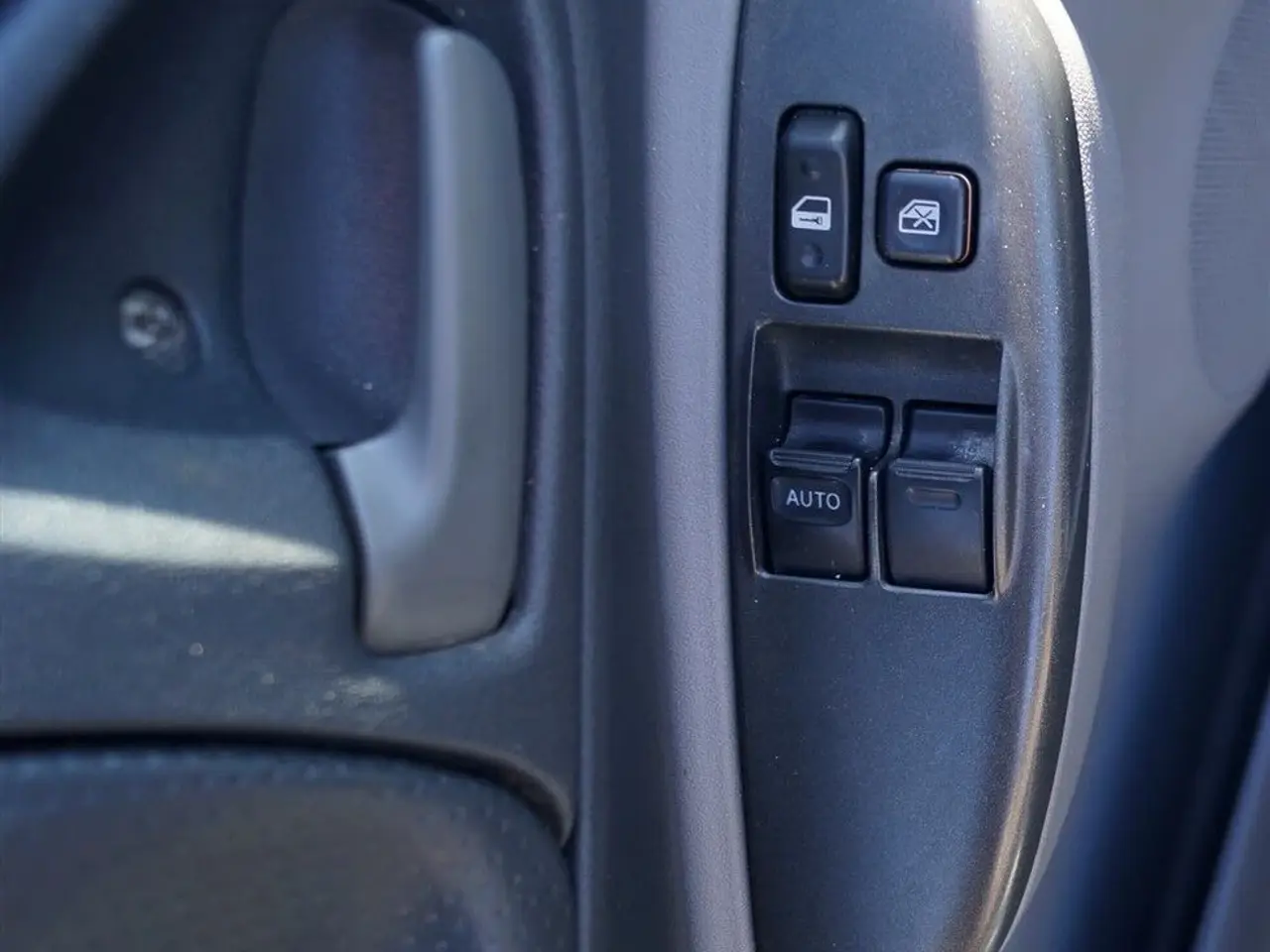 Billede 8 - Toyota Yaris 1,0 Linea Terra 68HK 3d