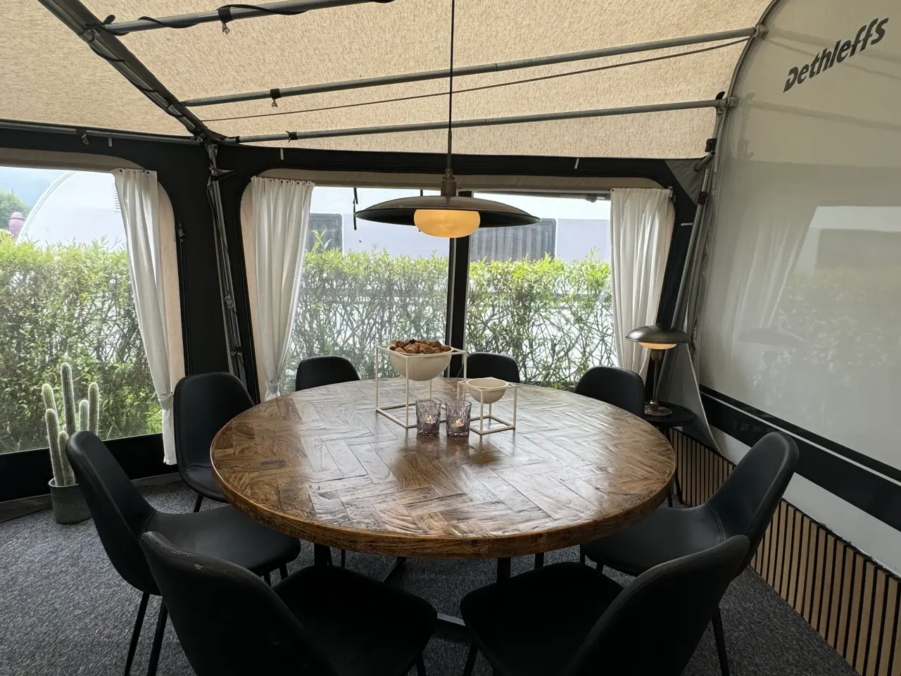 Billede 12 - Fast ligger dethleffs campingvogn på Jambo