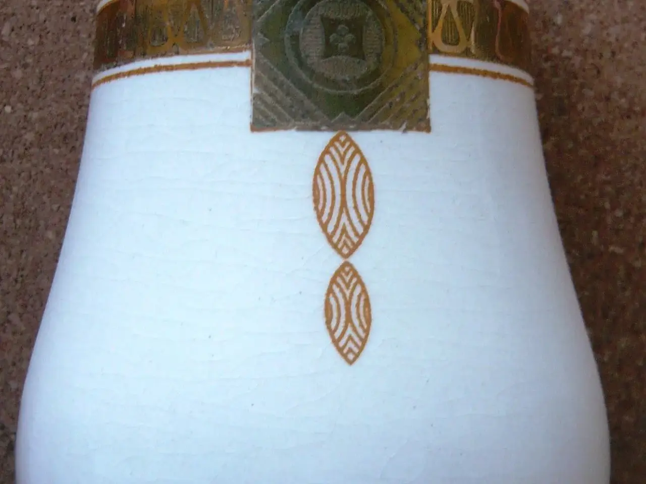 Billede 1 - Antik Villeroy og Boch - vase nr. 2705 (c4)