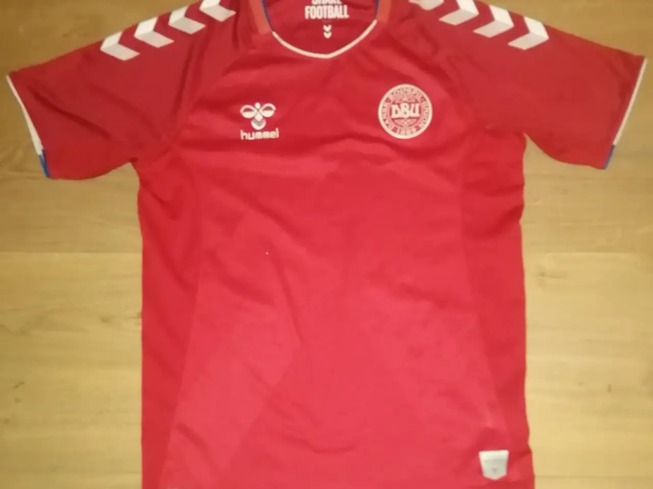 Billede 2 - DANMARK HOME 2018/19, STR. 14 ÅR, I FLOT STAND