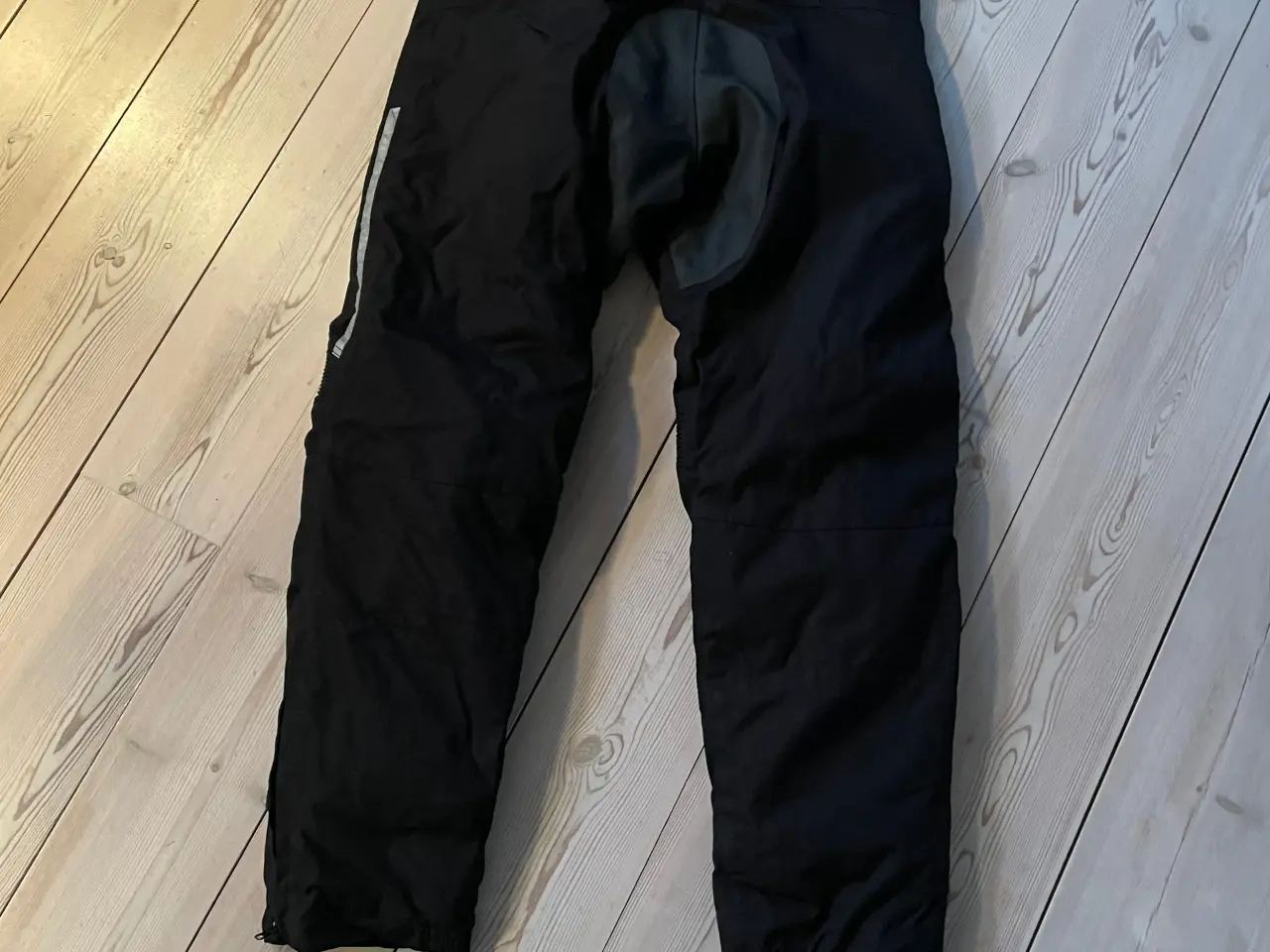 Billede 2 - MC bukser som ny