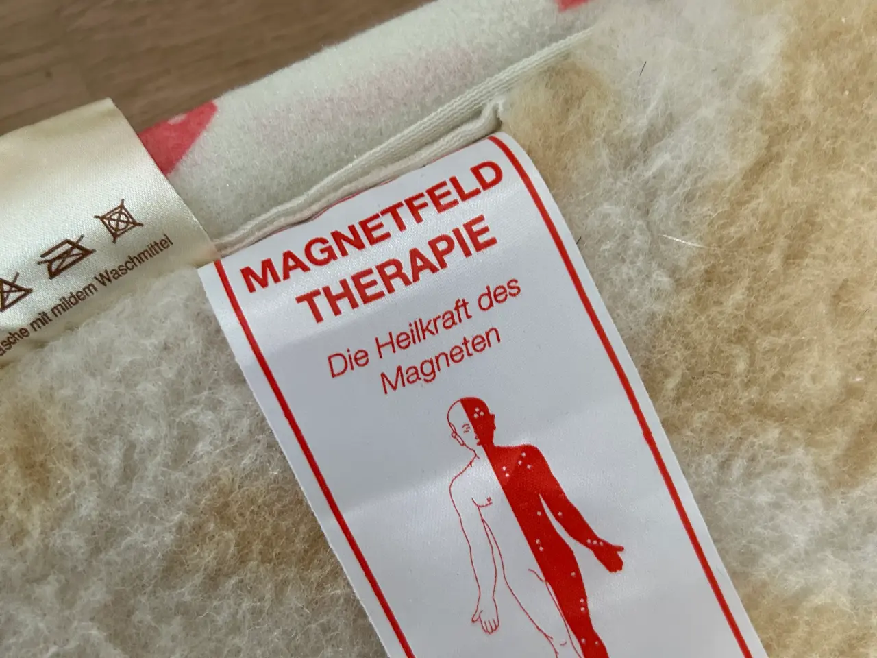 Billede 3 - Uld/ magnet tæppe VELLO