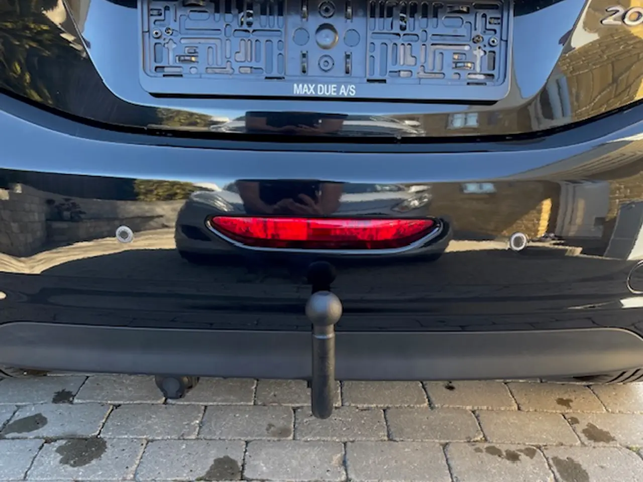 Billede 14 - Kør hjem i fin Peugeot 208 Allure sky.