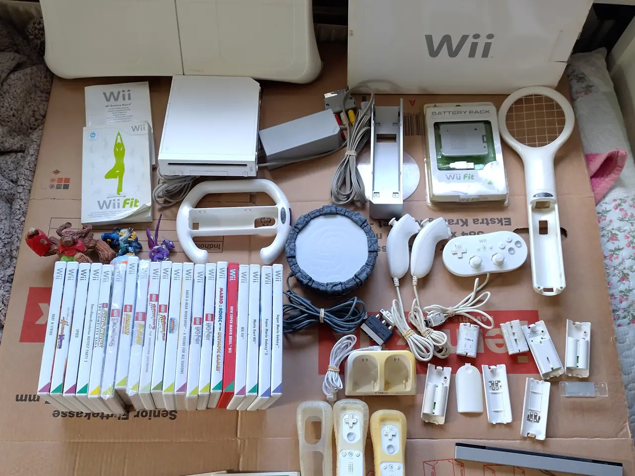 Billede 2 - Wii Konsol inkl. 21 Spil og Tilbehør