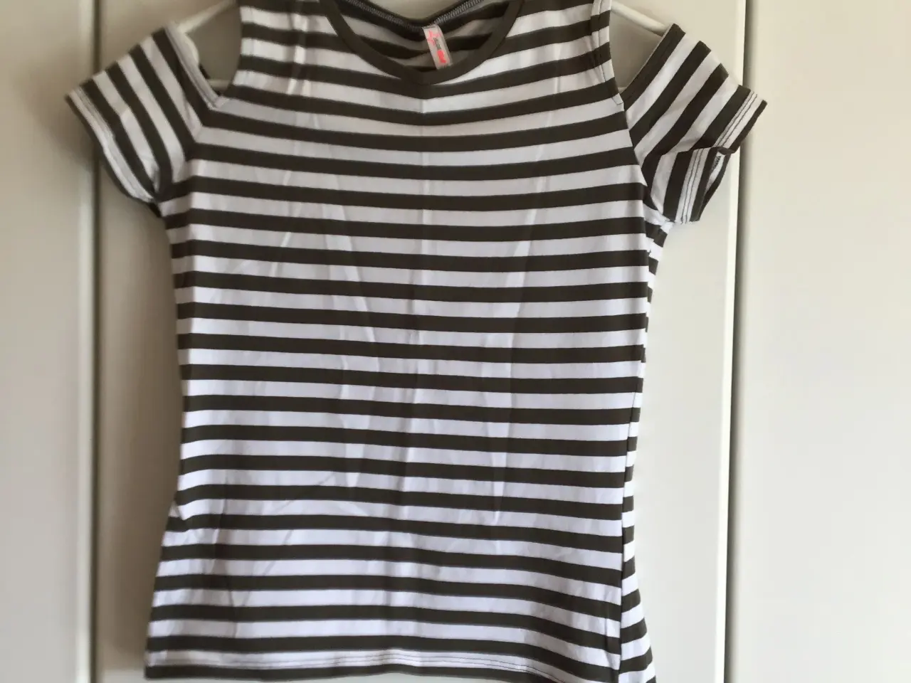 Billede 3 - T-shirts og toppe