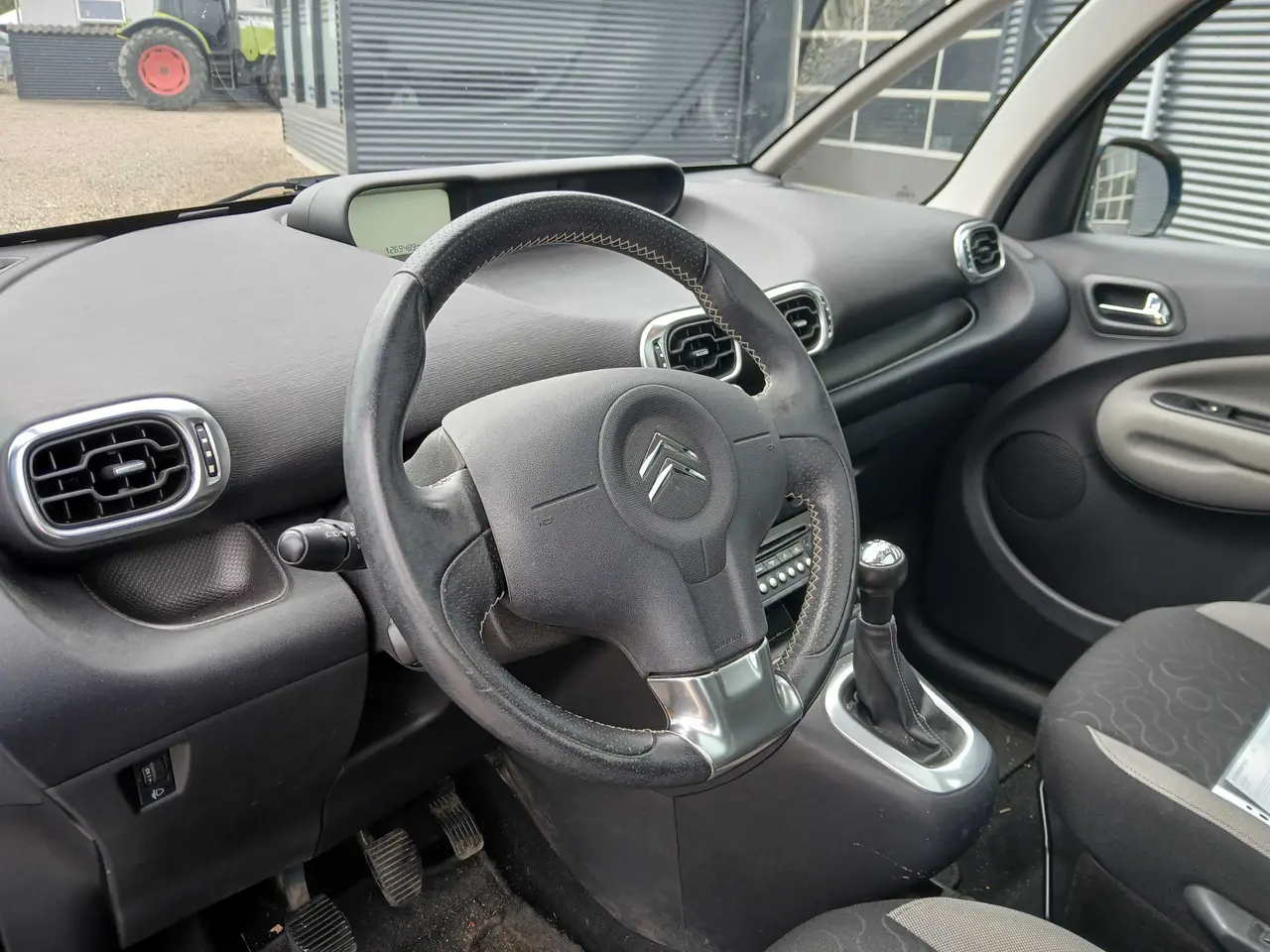 Billede 8 - Citroën C3 Picasso 1,6 HDI  Nysynet ny Tandrem 