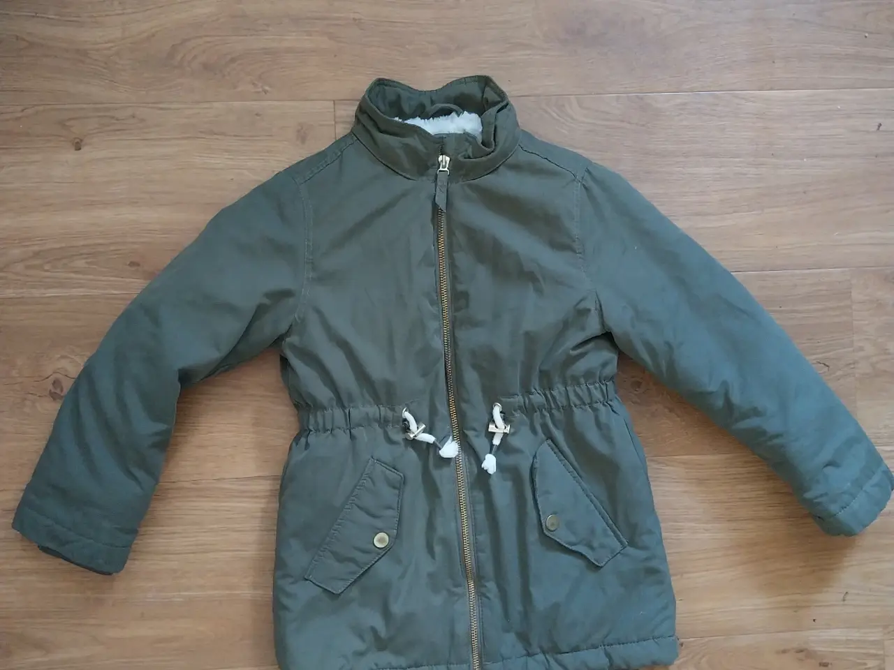 Billede 2 - LOGG jakke str. 122