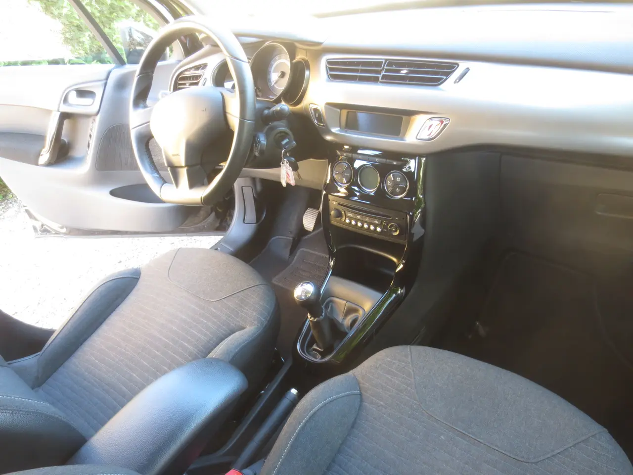 Billede 16 - God Citroen C 3 1.6 HDi År 16. Nysynet.