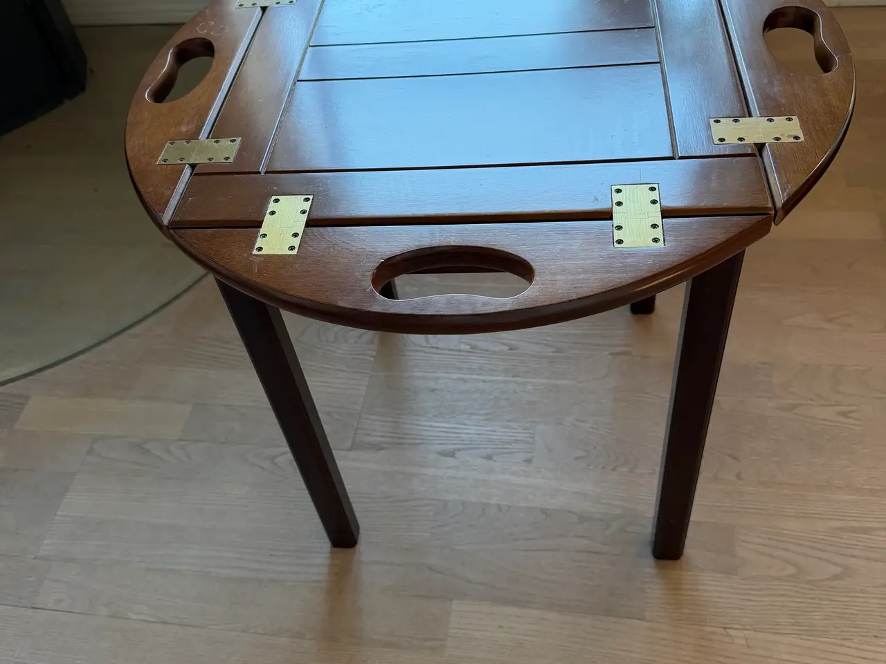 Billede 1 - Mørk Bakkebord