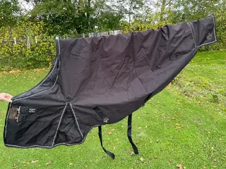 RBH sport regndækken sort str 145 cm