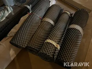 Geotekstil Fibertex med geonet og Platon grundmursplader blandet parti