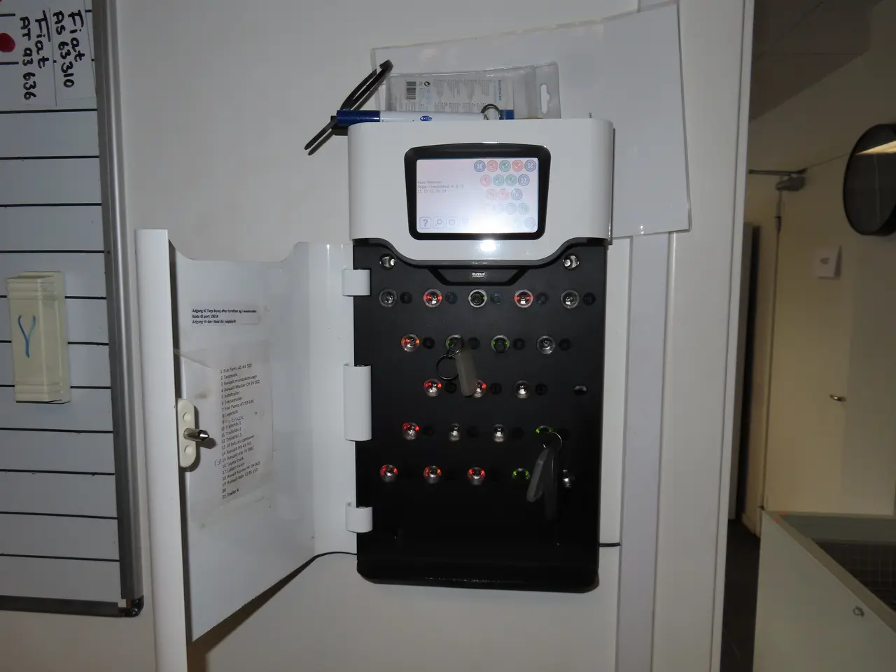 Billede 2 - Nøgleskab TRAKA KC-1-0156