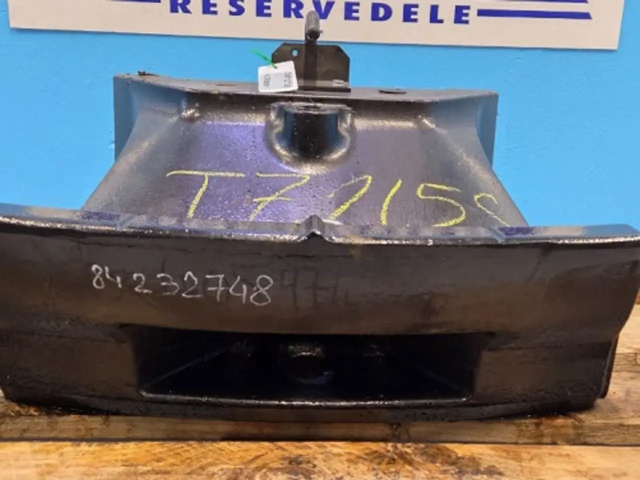 Billede 10 - New Holland T7.220 Vægtholder 84232748